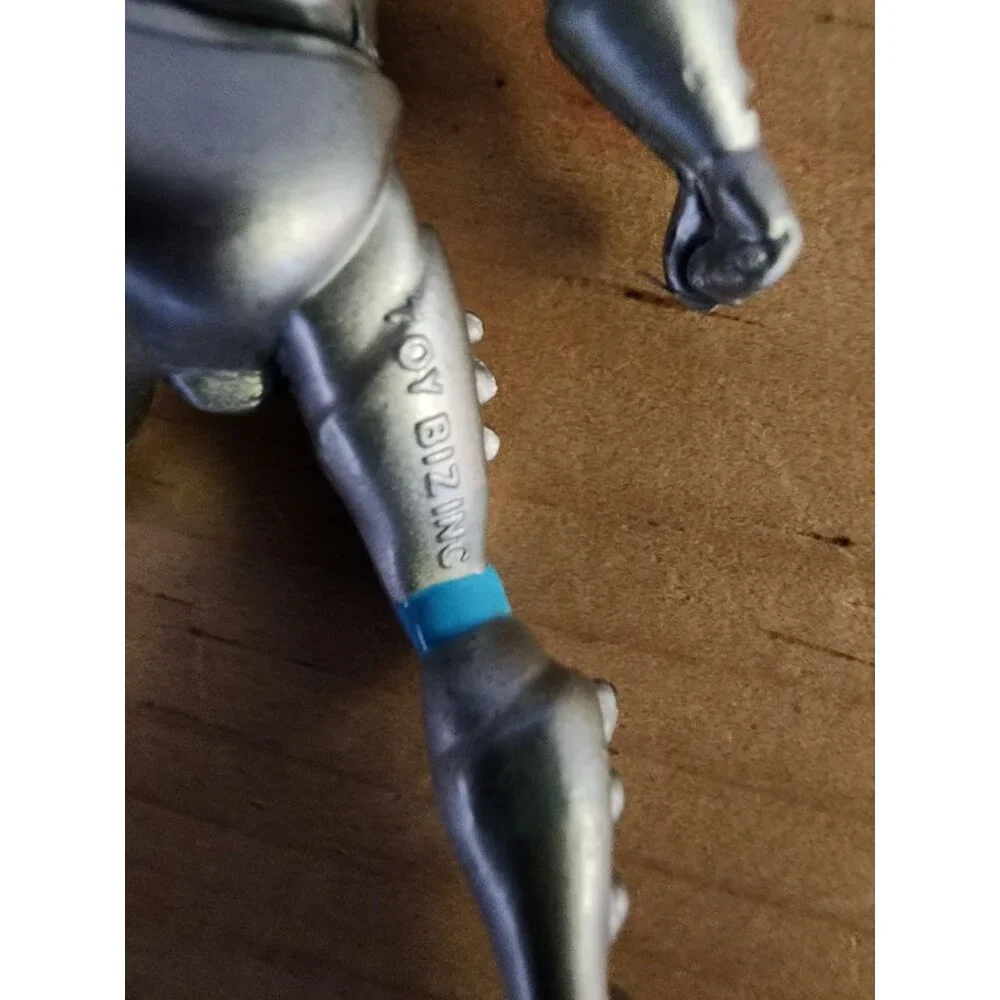 Vintage Marvel Action Figures Set Of 4 Sabertooth Juggernaut Omega Red Stryfe‎